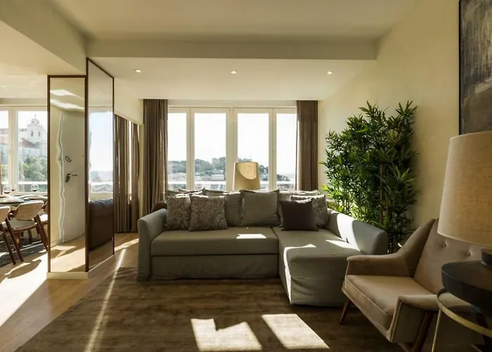 Ola Lisbon - Luxury Graca I